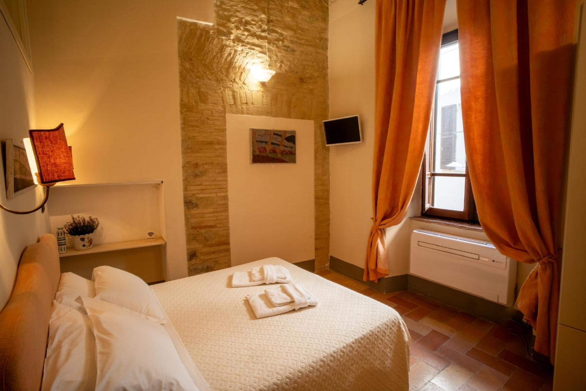 B&B Porta Perugina Bevagna Luaran gambar